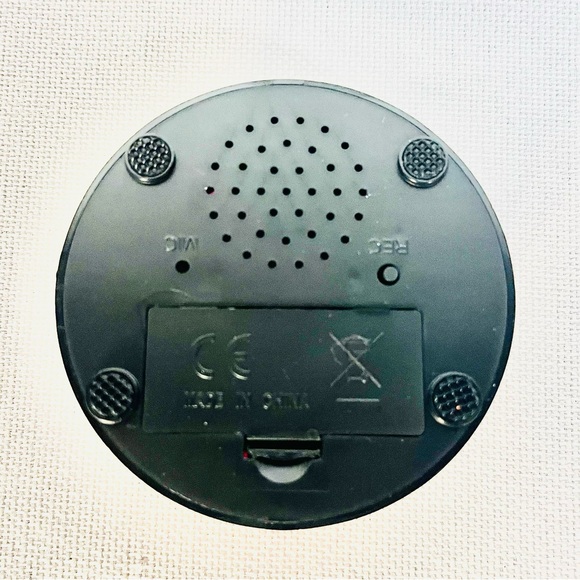 Recordable Talking Buzzer for Live Shows and or Family Games in Orange - Picture 5 of 7